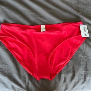 Lululemon size 12, waterside mid-rise bikini bottoms.